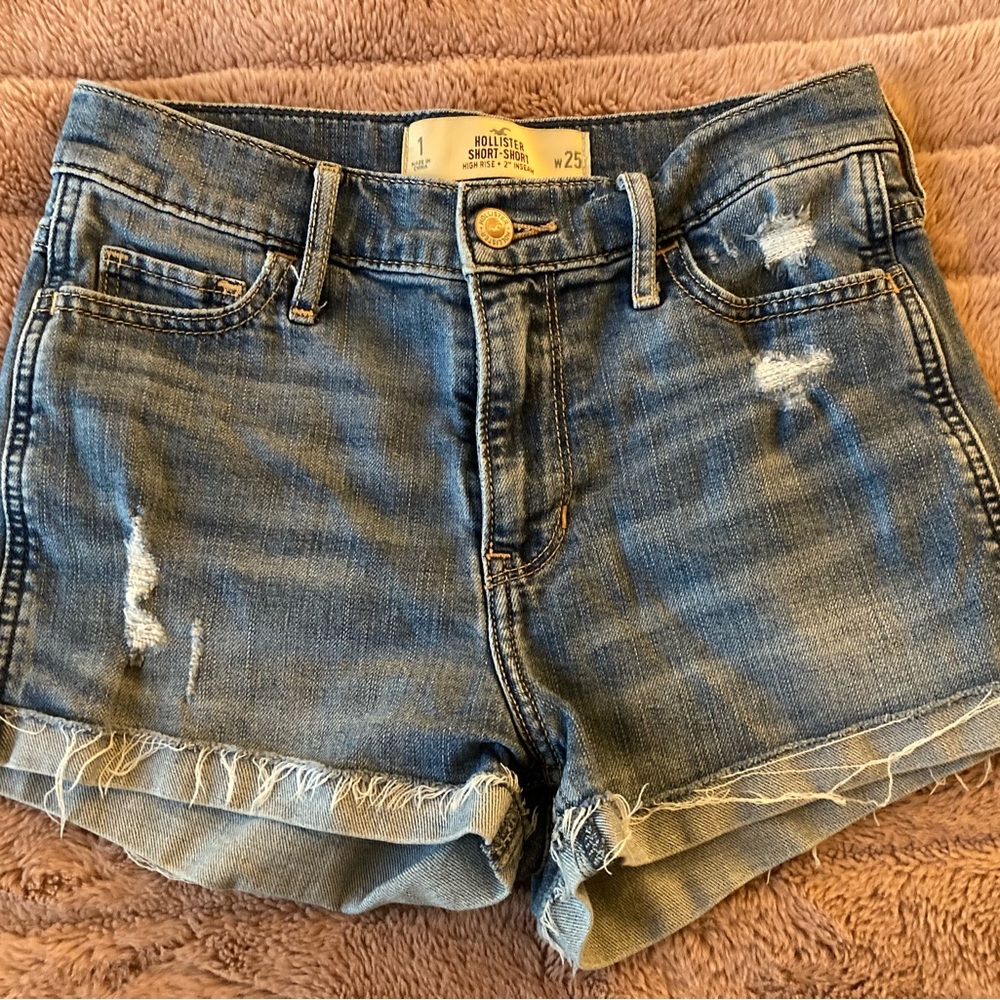 Juniors size 1 shorts